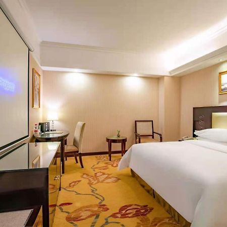 Vienna Hotel Baoan Liutang Xin'an  Dış mekan fotoğraf